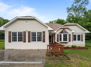 219 Pollard Dr, Jacksonville, NC 28540