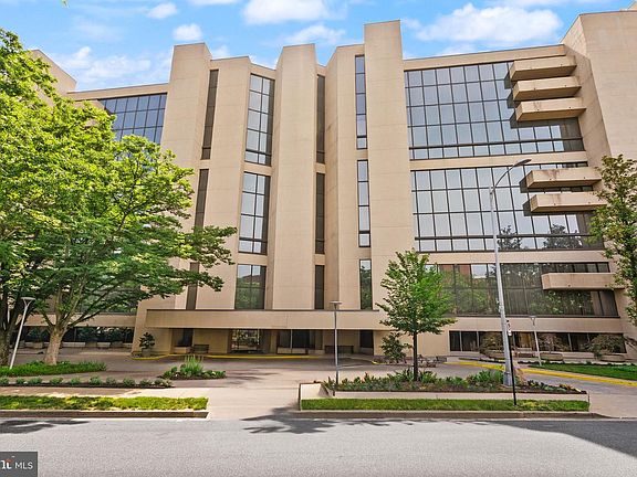2nd image of 1101 S Arlington Ridge Rd APT 608
