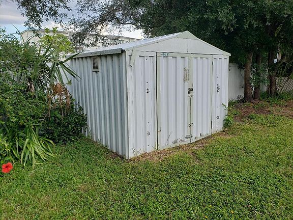 5th image of 4719 W Wallace Ave