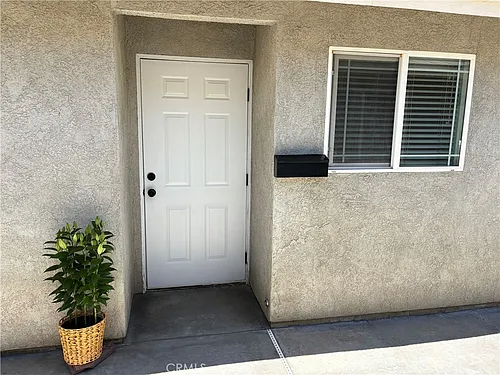 2484 W Calle Vista Dr Photo 1