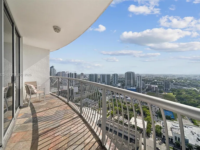1750 N Bayshore Dr #4315 — Photo 7