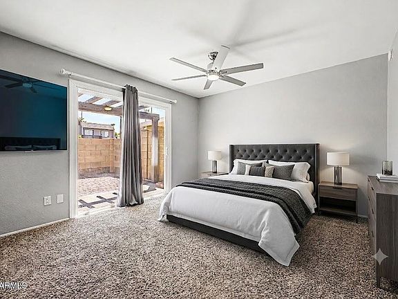 3rd image of 2033 S LAS PALMAS --