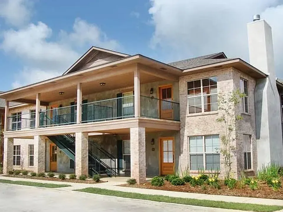 524 Ansley Blvd #F