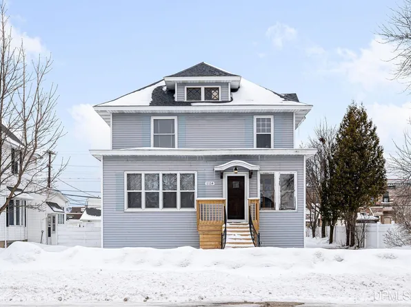1114 1st Ave S, Escanaba, MI 49829