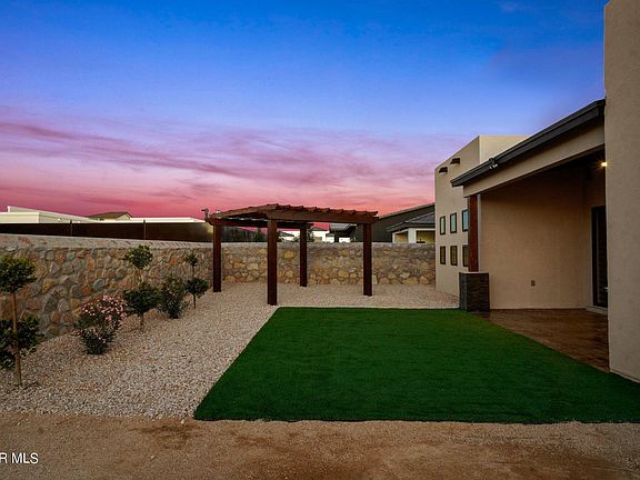 5th image of 14569 Tierra Nectar Ave