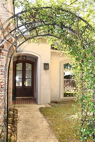 125 Orchard Row — Photo 2