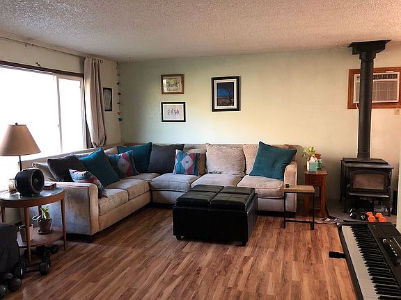 4th image of 59 Riverview Dr