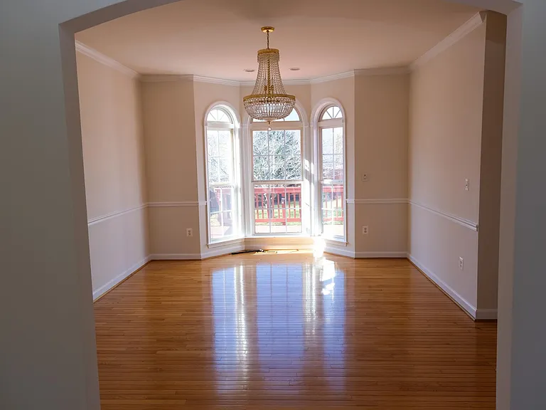 13522 Persian Ct — Photo 5