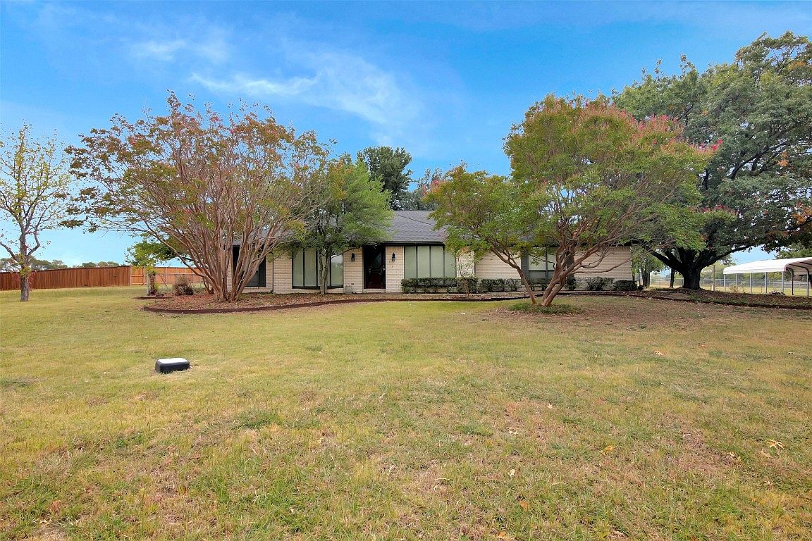 212 White Oak Dr, Van Alstyne, TX 75495 Zillow