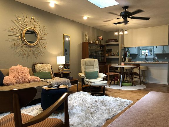 4th image of 2048 Canewood Ct