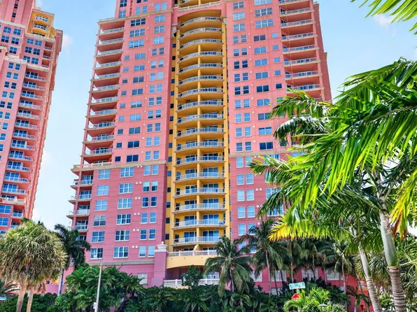 2100 N Ocean Blvd #8-B, Fort Lauderdale, FL 33305