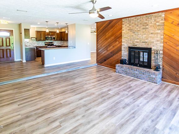 2nd image of 6501 Heather Marie Ln