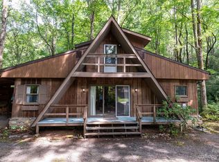 915 S Toe River Rd, Burnsville, NC 28714