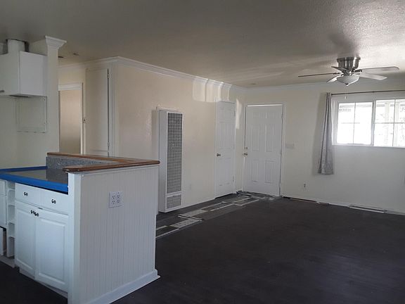 3rd image of 2831 N E St