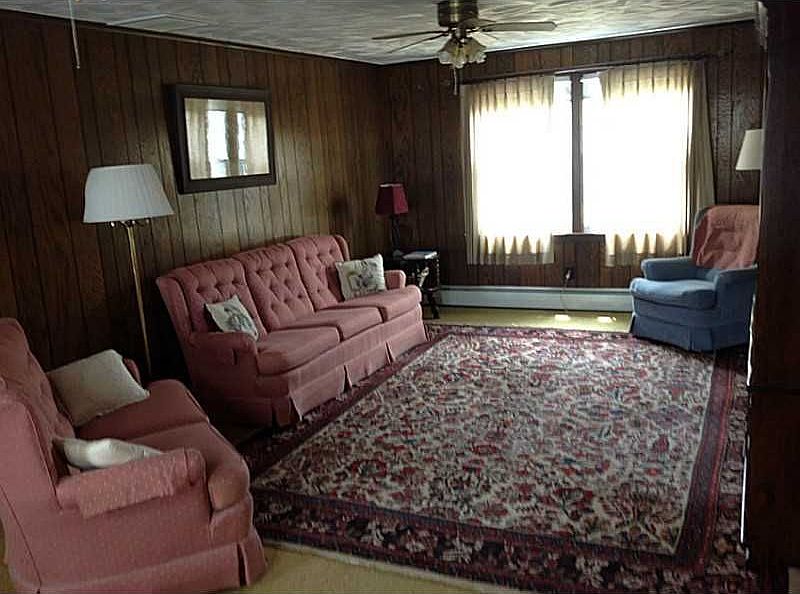 2nd image of 11 Greenfield Rd