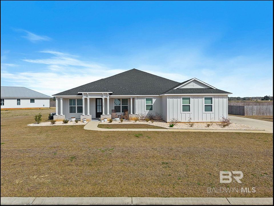1st image of 15625 Enchantment Ln