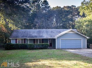 125 Farrington Ct, Fayetteville, GA 30215