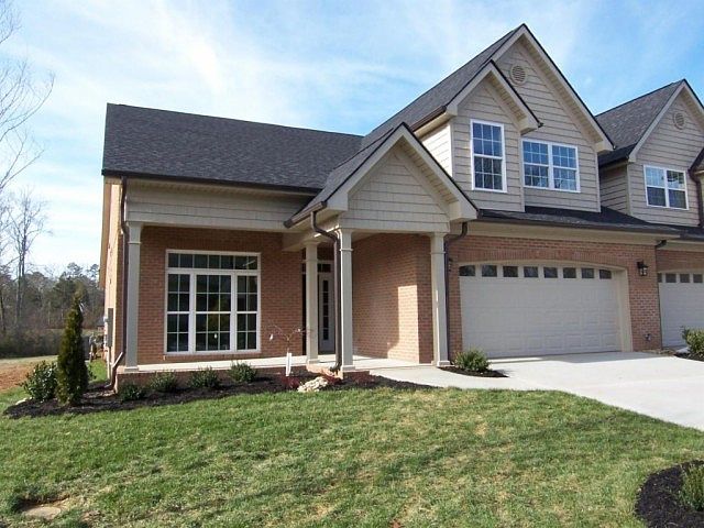 1st image of 5023 Dovewood Way #32