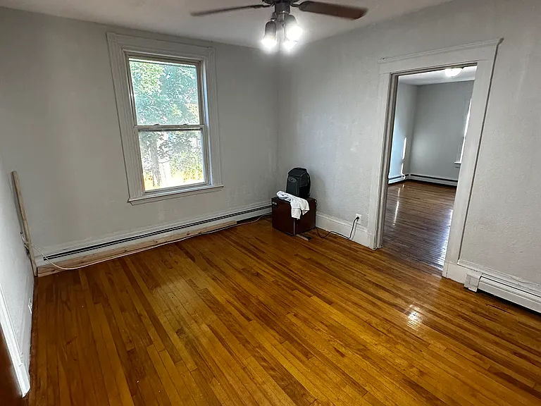 29 E Cottage St #2 — Photo 5