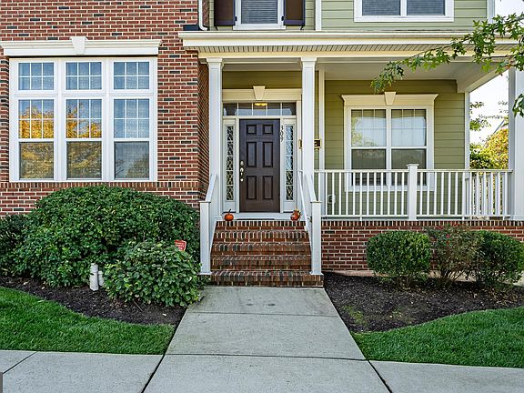 3rd image of 309 Quigley Dr