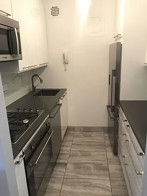 Rented by NY NY Condo, Inc | media 13