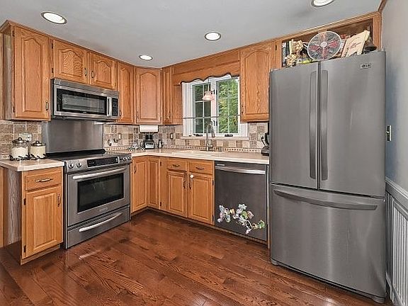 5th image of this home