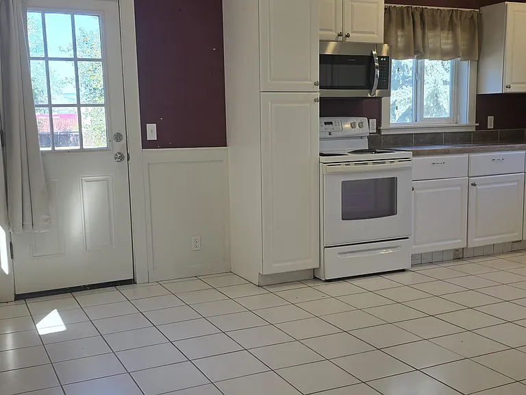 609 N Wenas St — Photo 4