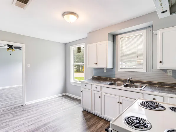 4364 Gurney St, Baton Rouge, LA 70805