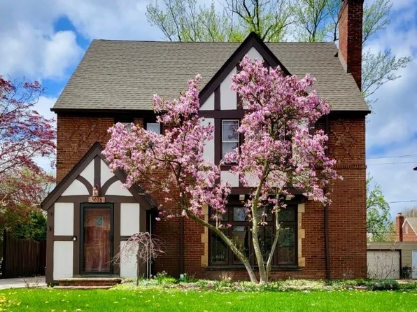 3626 Traynham Rd, Shaker Heights, OH 44122