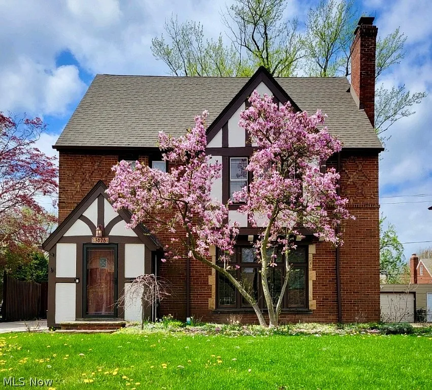 3626 Traynham Rd photo 1