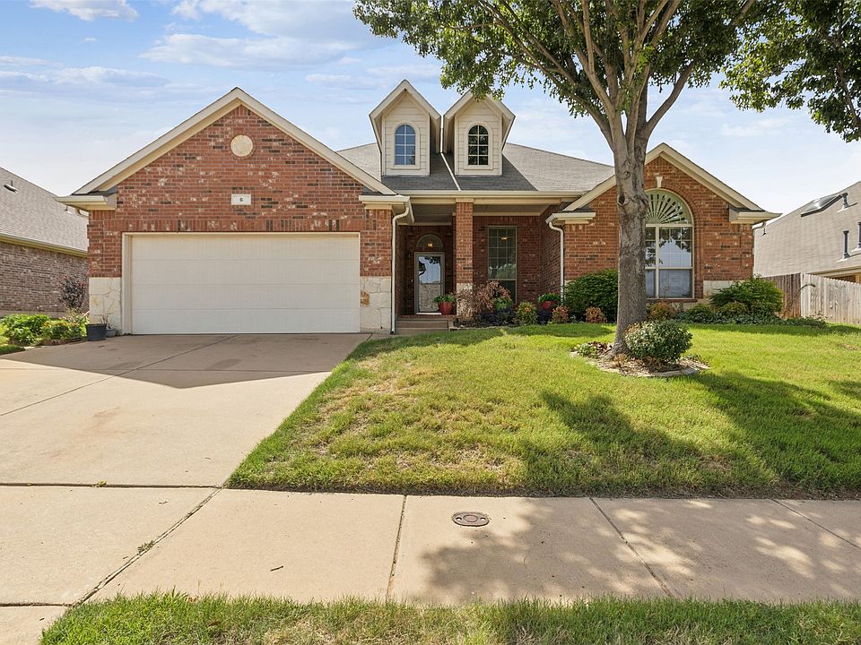 1st image of 6 Tallwood Ln