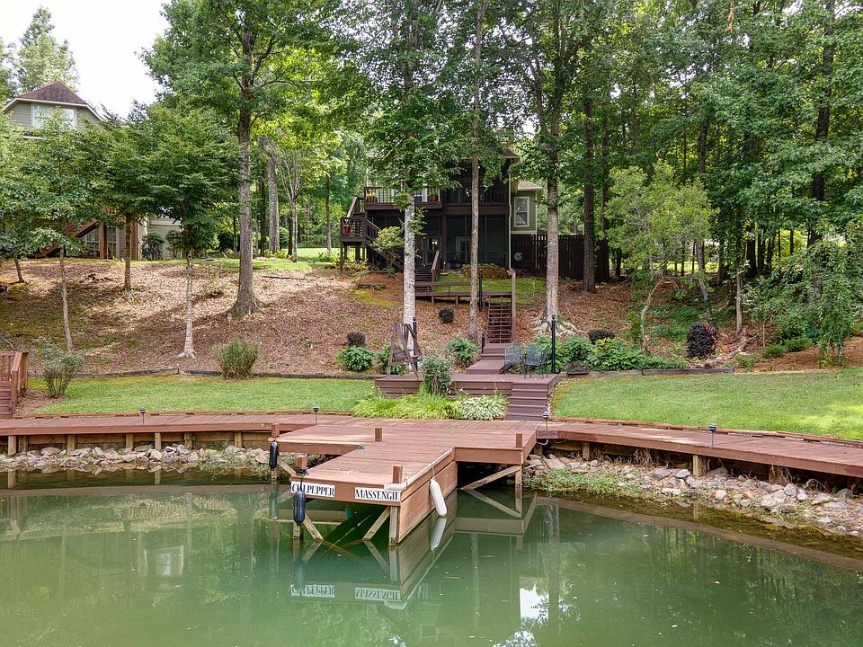 1st image of 176 Falling Water Dr