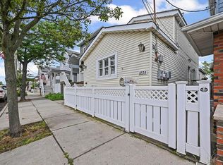 12-34 Cross Bay Blvd, Far Rockaway, NY 11693