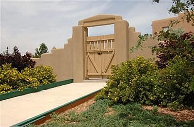 2nd image of 2904 Pueblo Alto