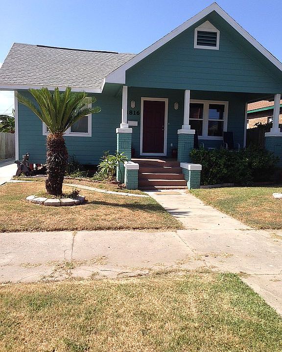Charming Beach Bungalow