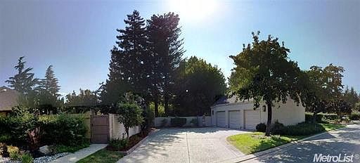 2nd image of 3331 Cove Cir