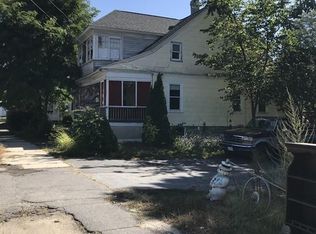 522 Princeton Blvd, Lowell, MA 01851