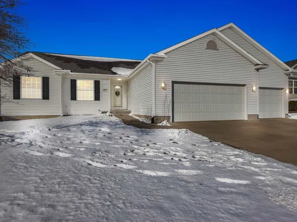 220 Onyx Ave, Marion, IA 52302