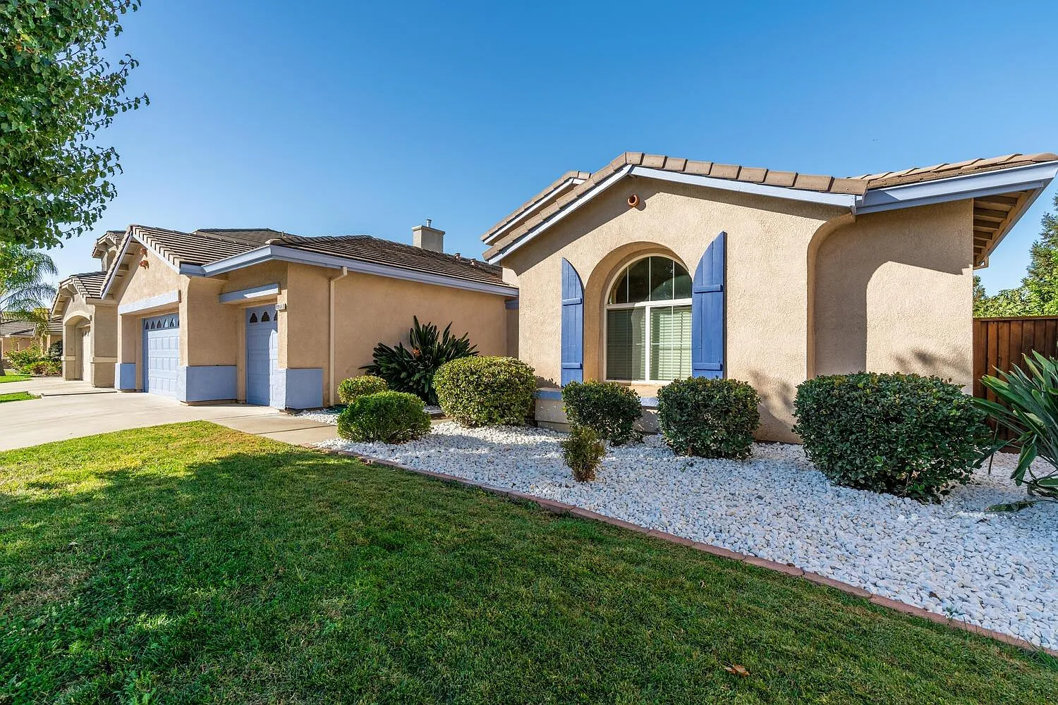 9965 Wyatt Ranch Way photo 1