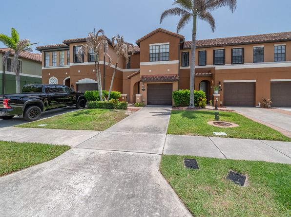 733 Ventura Dr