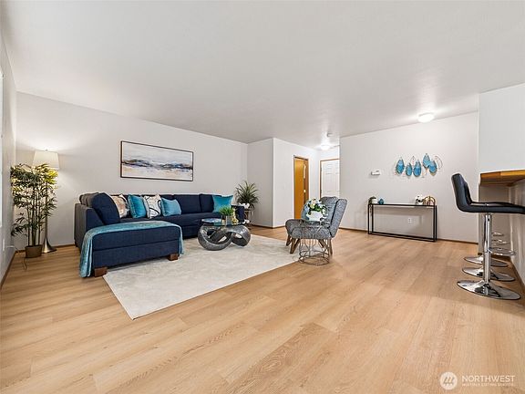 2nd image of 23712 SE 243rd Place