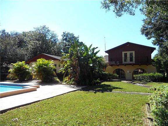 2nd image of 7911 Golden Glen Pl