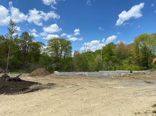 70 Jensen Farm Rd, Braintree, MA 02184