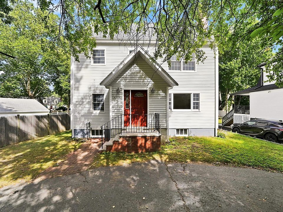 1st image of 438 Waltham St