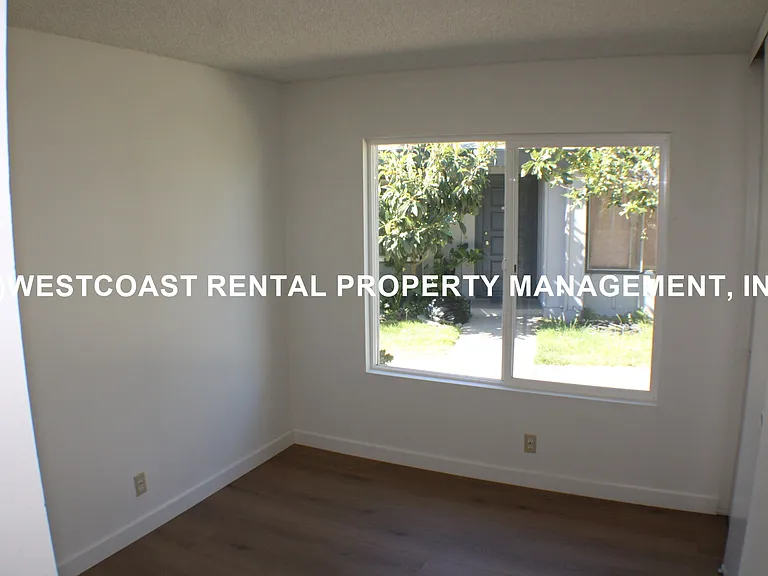 1577 Prather St #C — Photo 12
