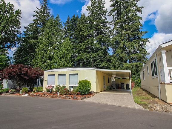 2nd image of 11513 SW Royal Villa Dr