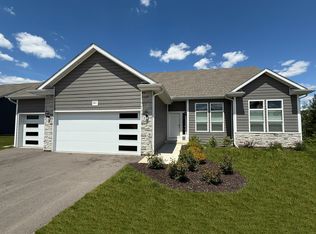 941 Colt Dr, Belleville, WI 53508