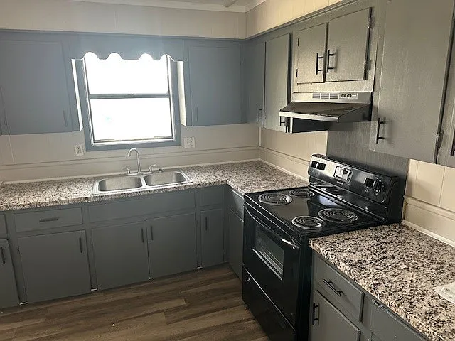 243 Martin Luther King St — Photo 4