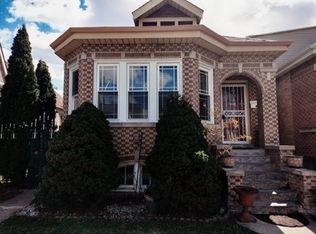 3851 W 61st St, Chicago, IL 60629