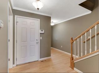 1104 Ekstam Dr APT 2, Bloomington, IL 61704